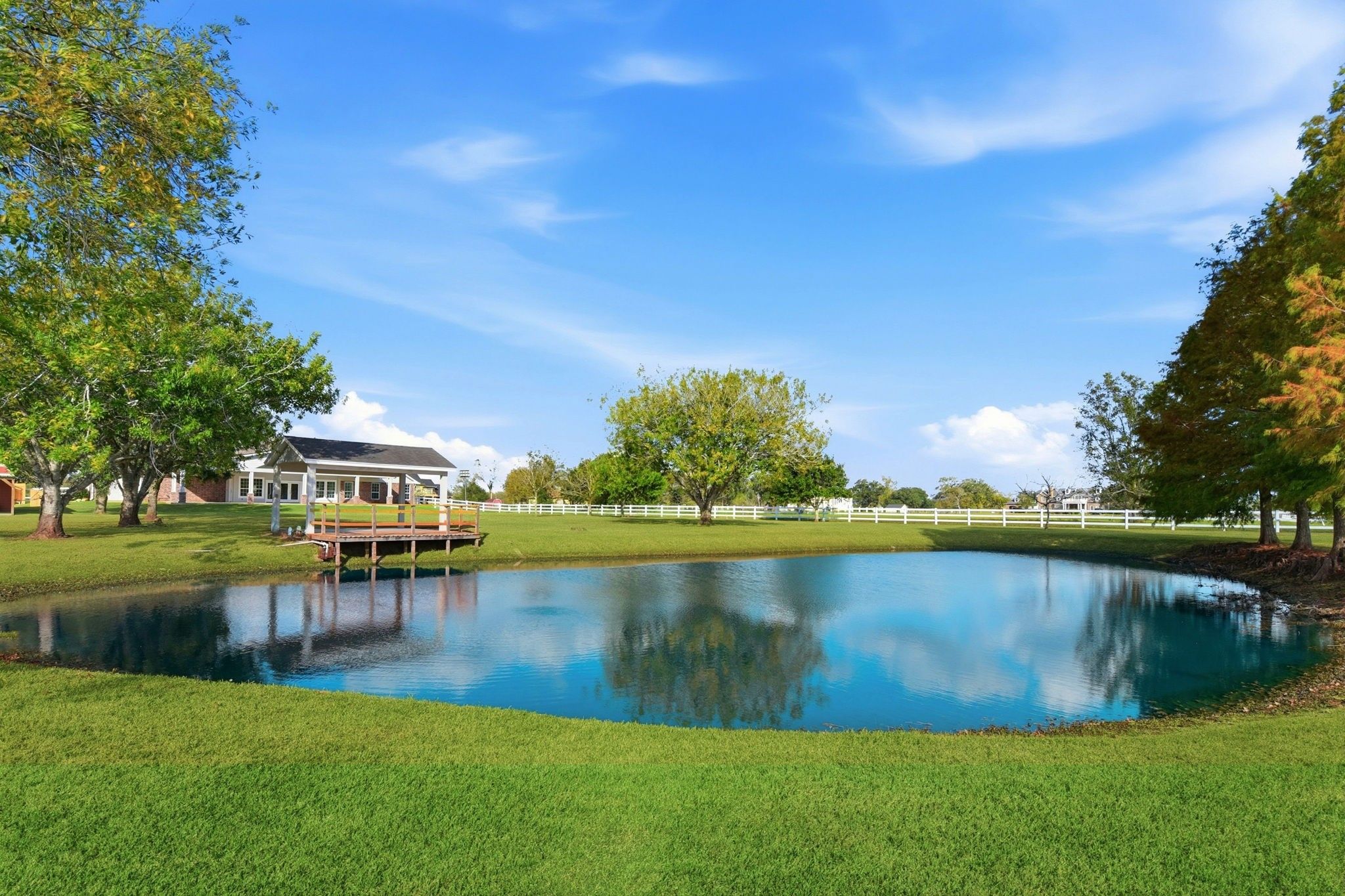 Land Listing Agent Photo
