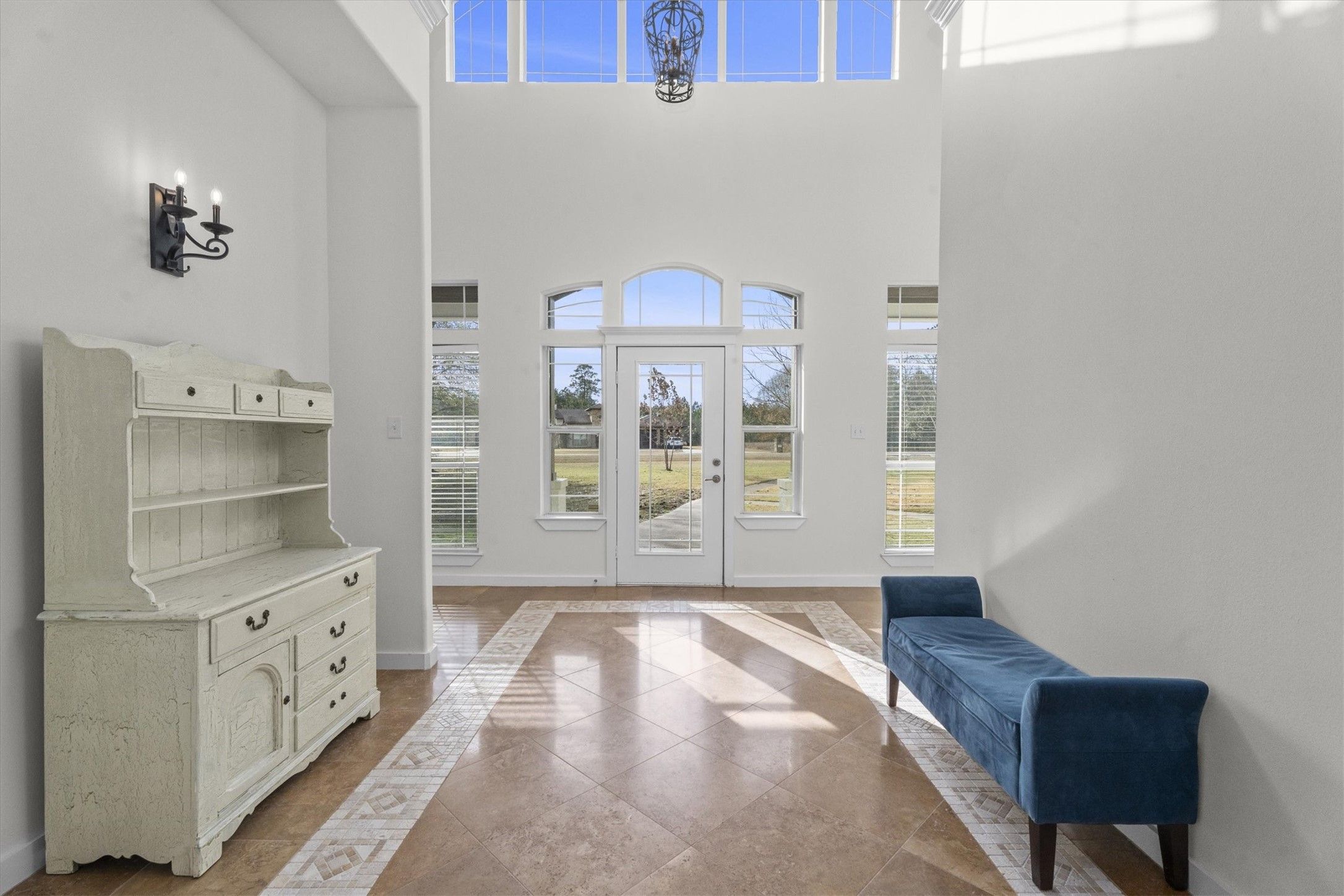 Land Listing Agent Photo