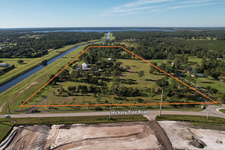 Nearby Listing Image