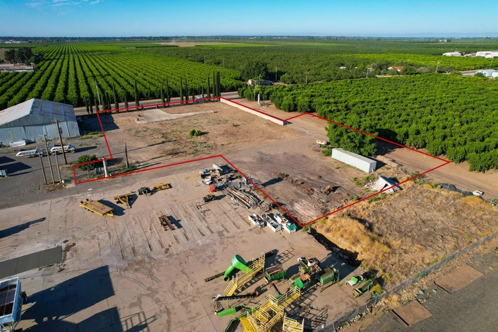 Nearby Listing Image