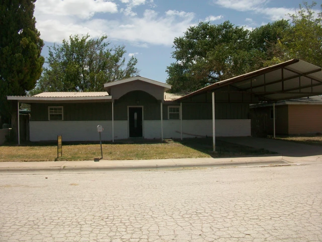Nearby Listing Image
