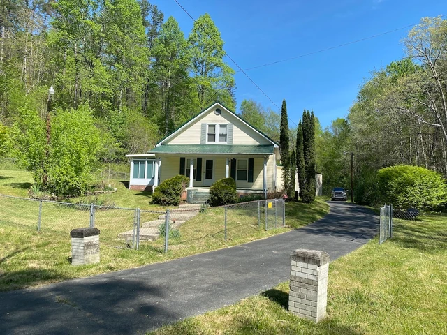 Nearby Listing Image