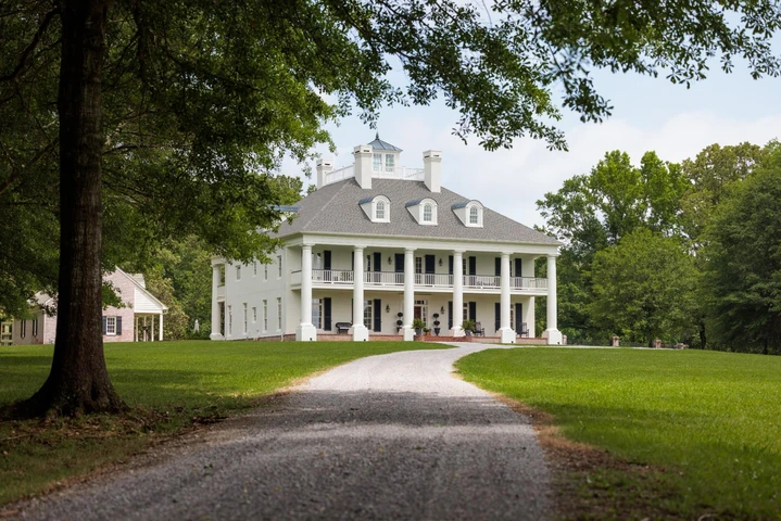 Nearby Listing Image