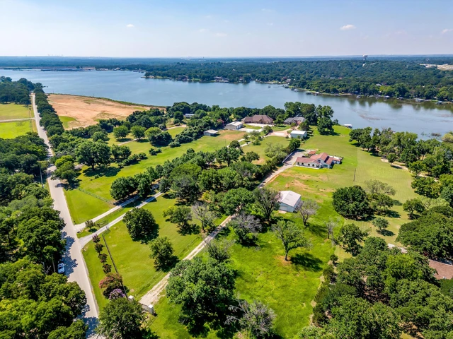 Nearby Listing Image