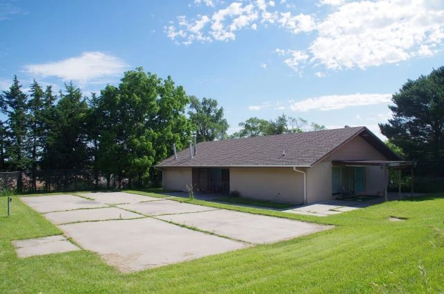 Nearby Listing Image
