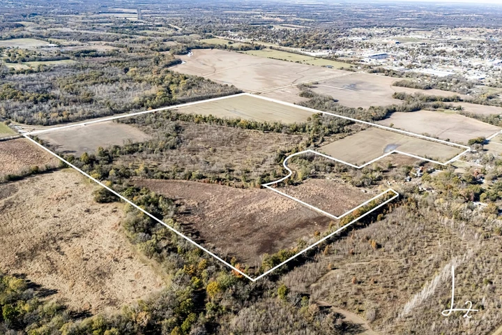 Nearby Listing Image