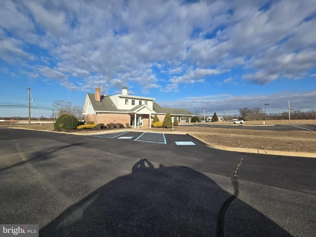 Nearby Listing Image