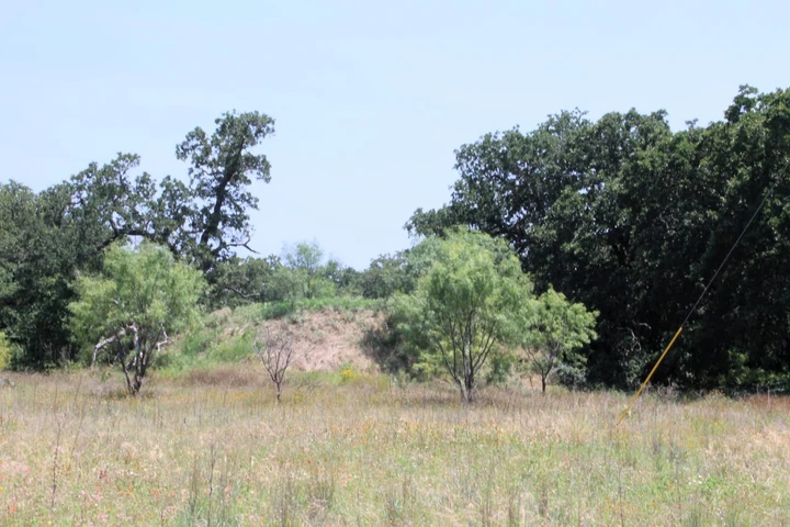 Nearby Listing Image