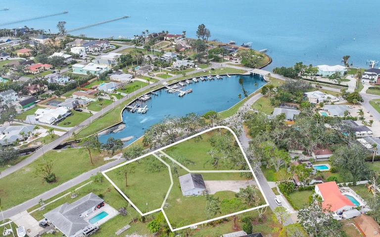Nearby Listing Image