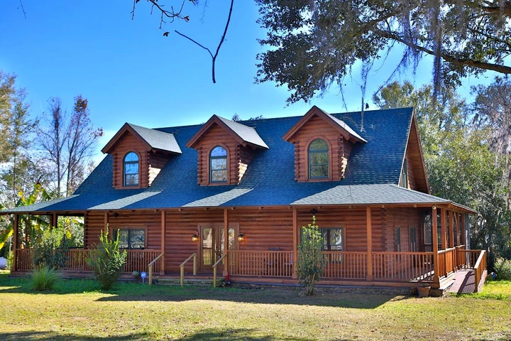 Nearby Listing Image