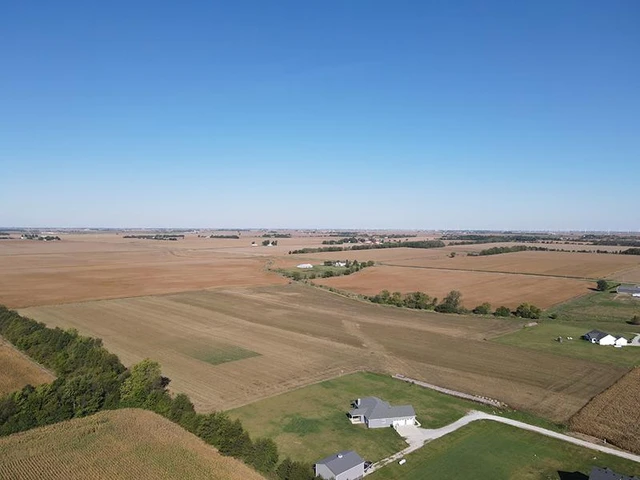 Nearby Listing Image