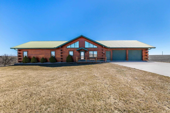 Nearby Listing Image