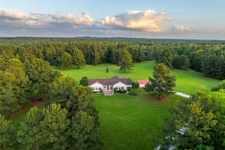 Nearby Listing Image