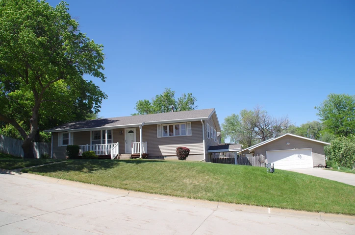 Nearby Listing Image