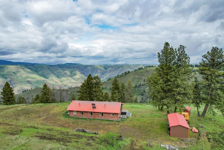 Nearby Listing Image