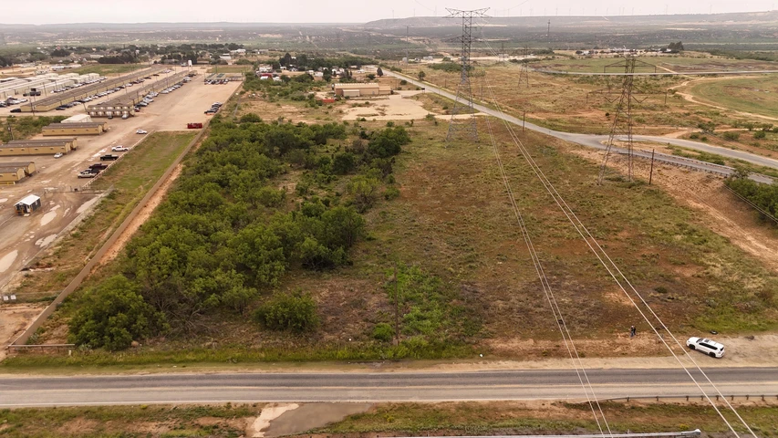 Nearby Listing Image