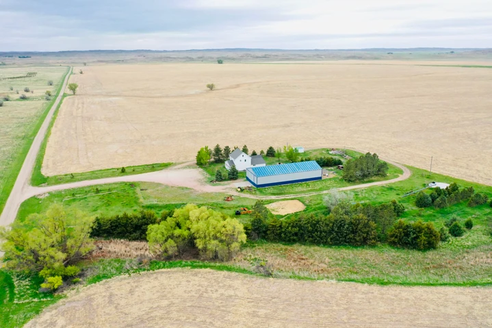 Nearby Listing Image