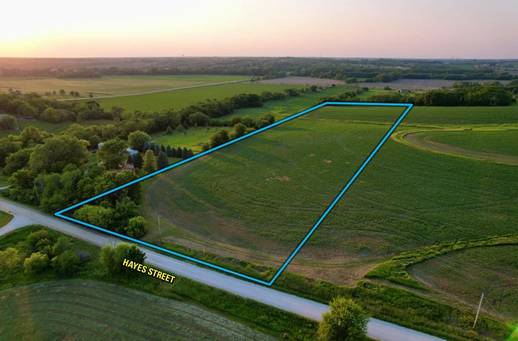 Nearby Listing Image