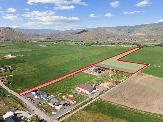 Nearby Listing Image