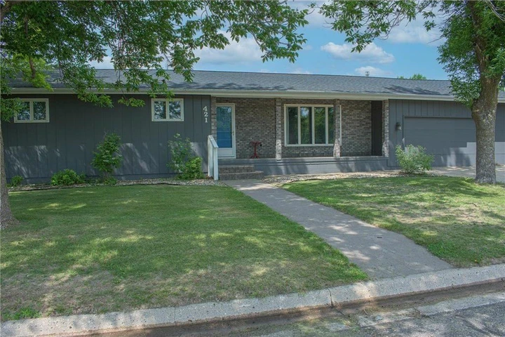 Nearby Listing Image