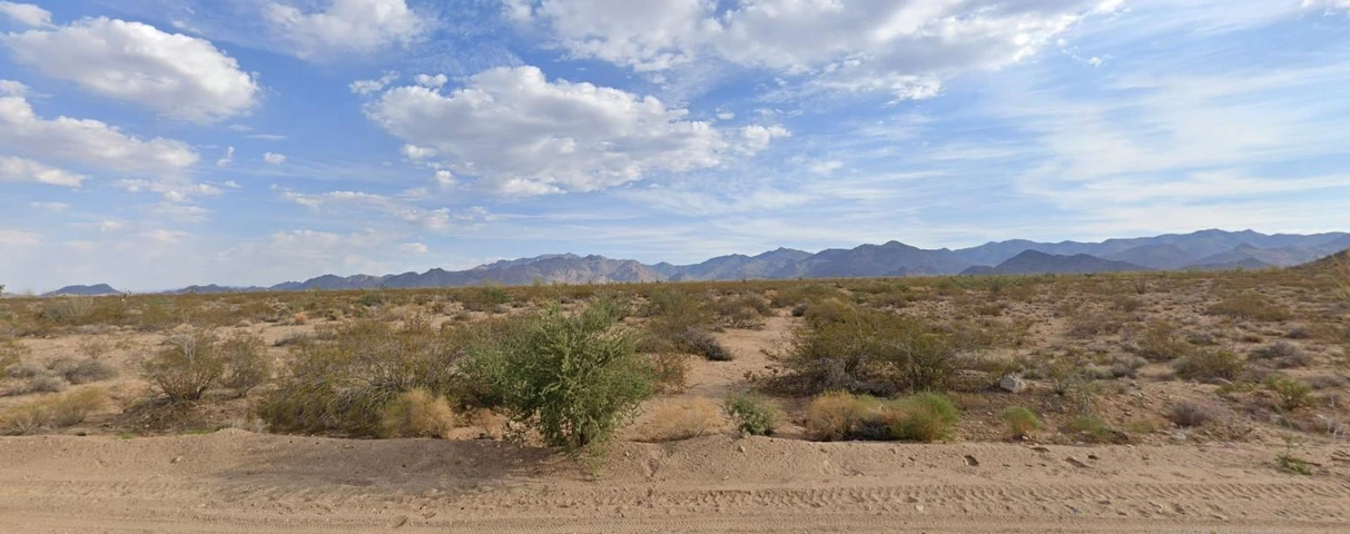 Nearby Listing Image