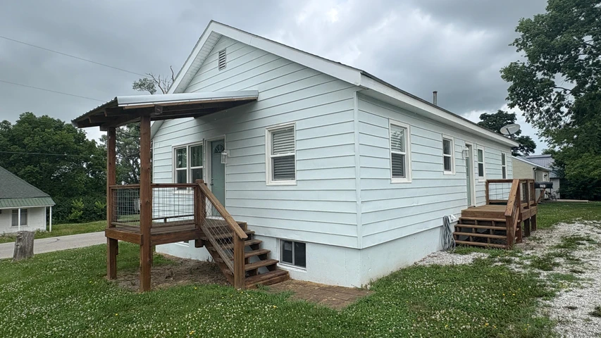 Nearby Listing Image