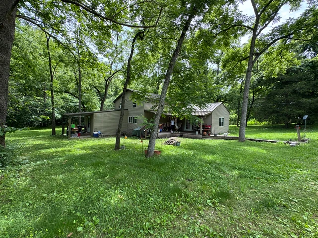 Nearby Listing Image