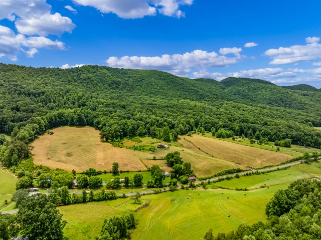 Nearby Listing Image