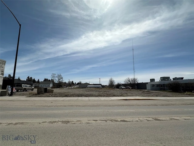 Nearby Listing Image