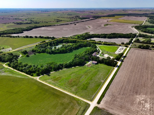 Nearby Listing Image