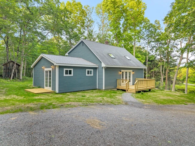 Nearby Listing Image