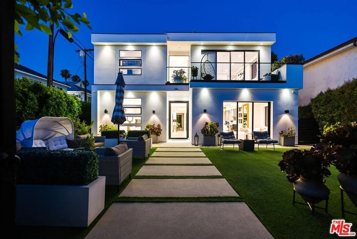 Nearby Listing Image