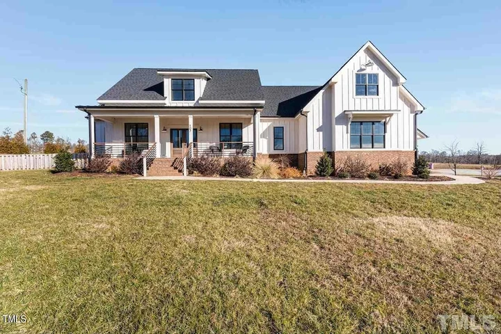 Nearby Listing Image