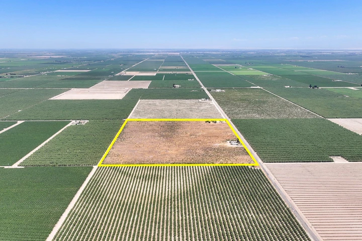 Nearby Listing Image