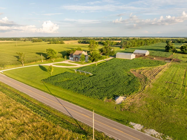 Nearby Listing Image