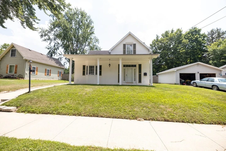 Nearby Listing Image