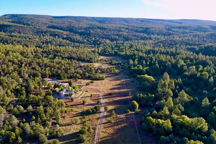Nearby Listing Image