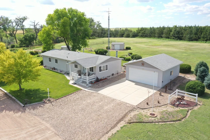 Nearby Listing Image