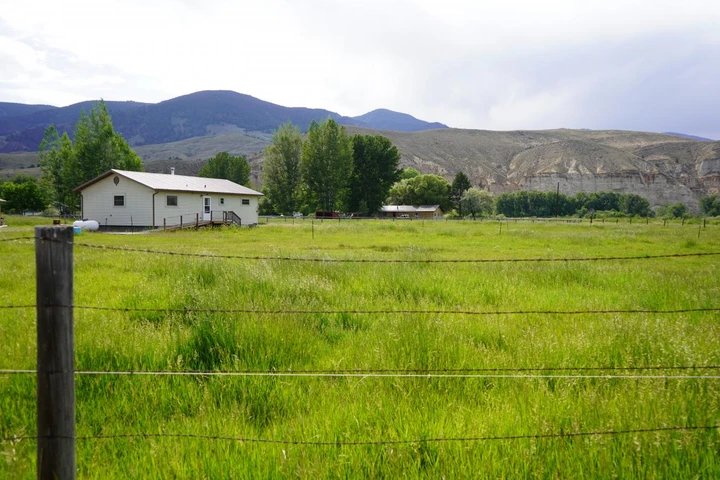 Nearby Listing Image