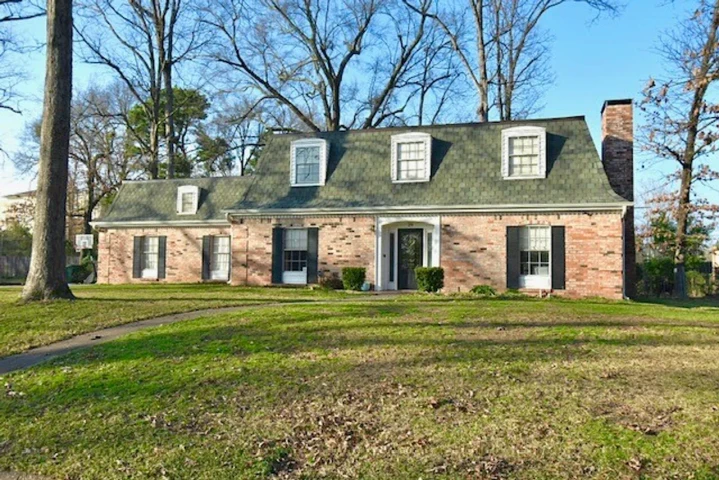 Nearby Listing Image