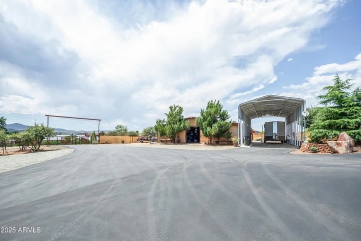 Nearby Listing Image
