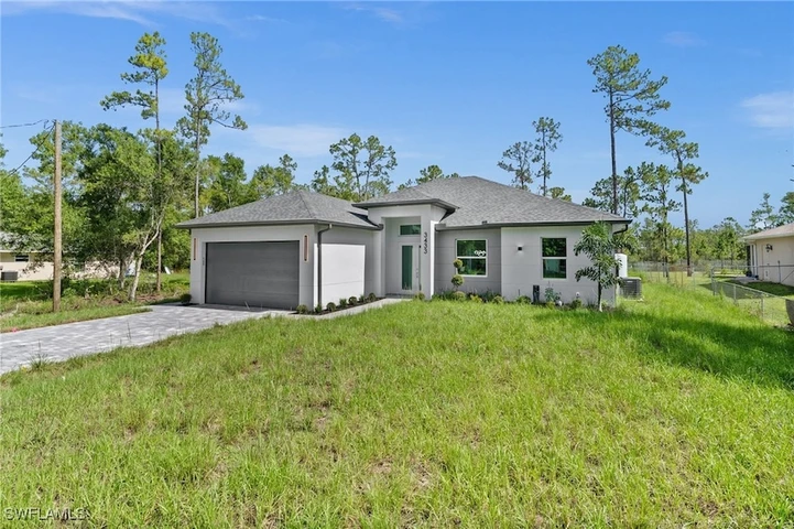 Nearby Listing Image