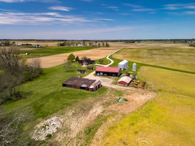Nearby Listing Image