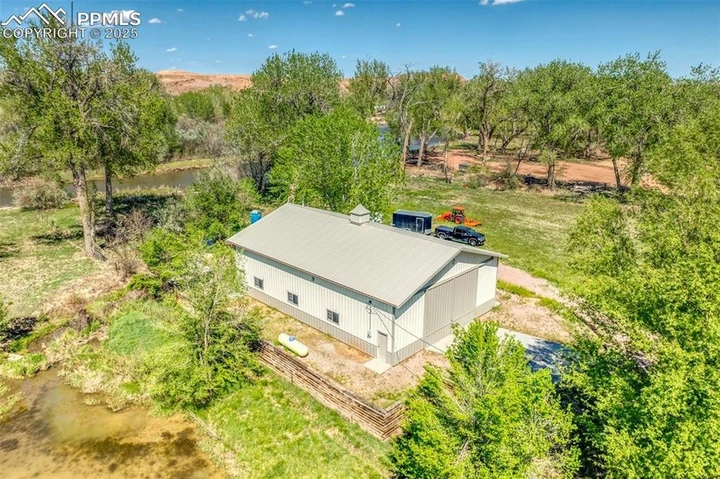 Nearby Listing Image