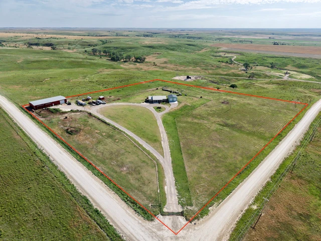 Nearby Listing Image
