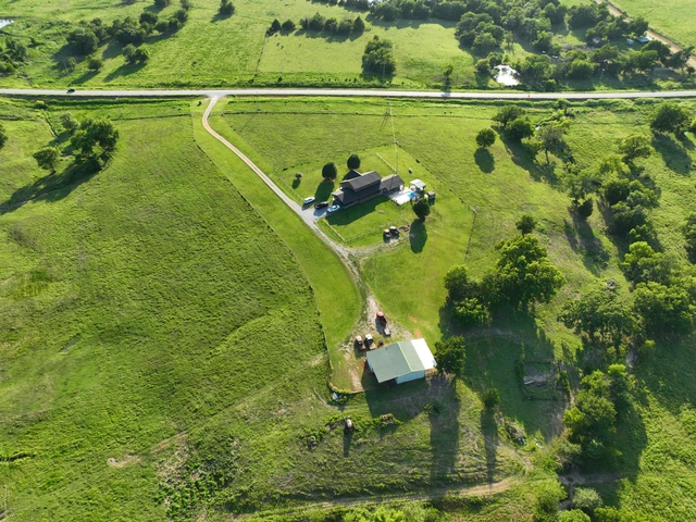 Nearby Listing Image