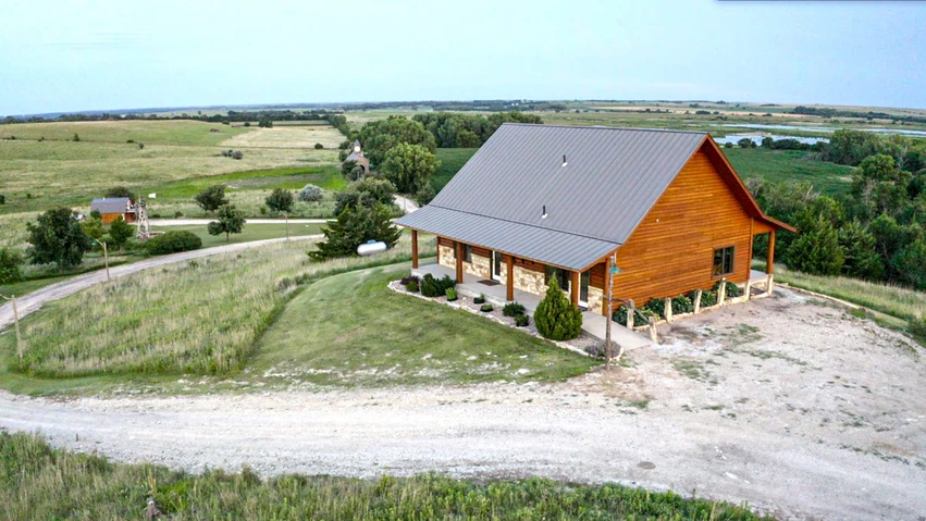 Nearby Listing Image