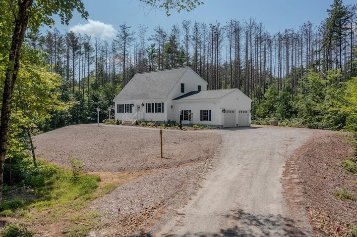 Nearby Listing Image