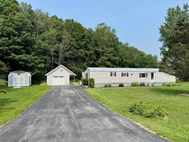 Nearby Listing Image