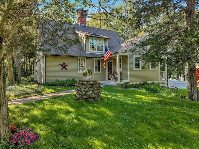 Nearby Listing Image
